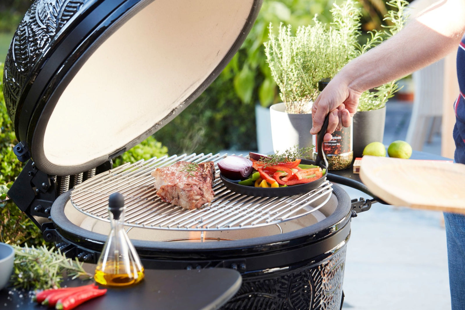 Kamado grill clearance