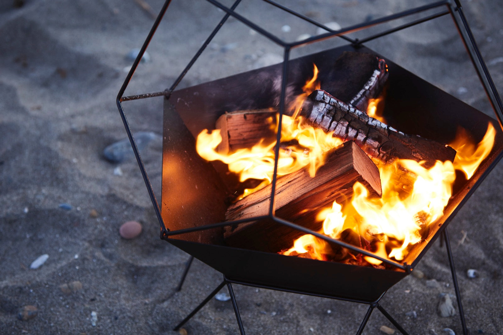 Fire basket shop for smoker